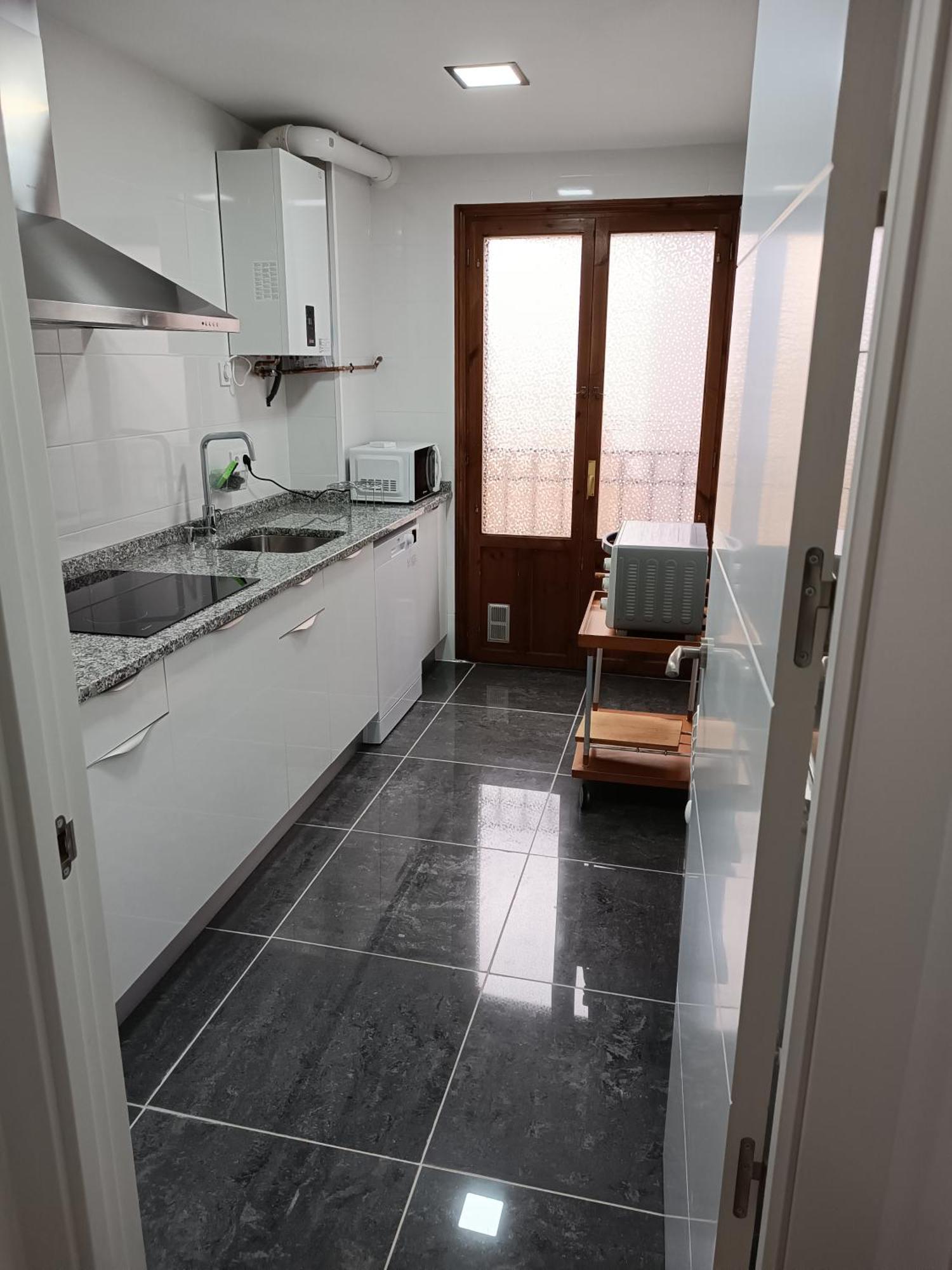 Apartment Entre Castillo Y Catedral 2 *